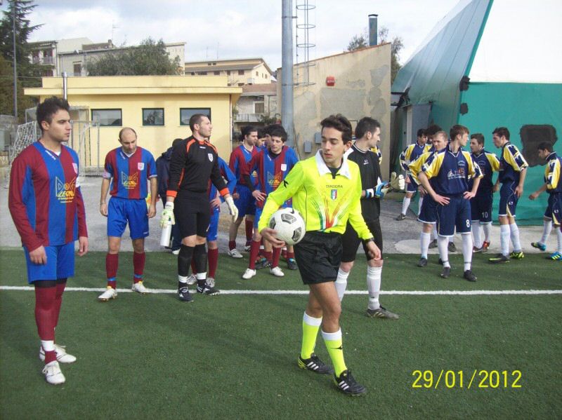 Castellana-Polisportiva Belmonte 1-1 del 29-01-2012 006.jpg